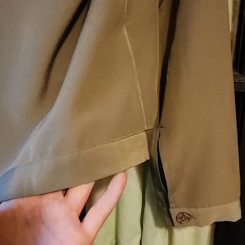 VENUS olive blouse SURPLICE top SIZE small - Picture 8 of 15
